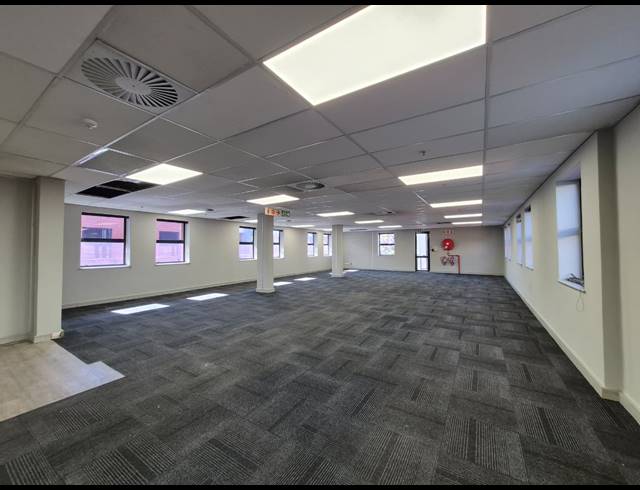 306M² OFFICE TO LET IN WAVERLEY